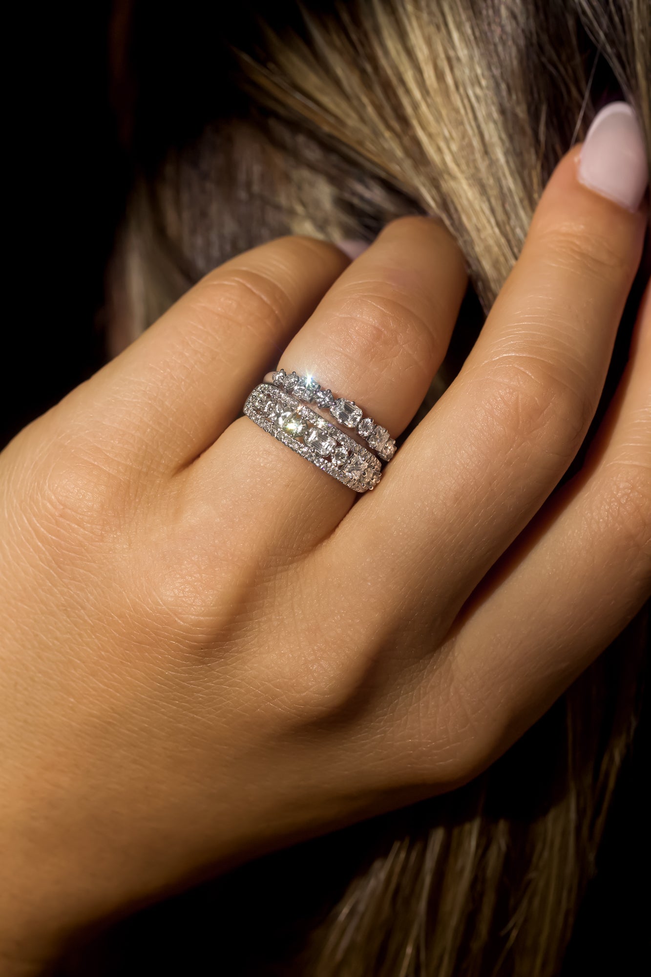 Kobelli Mixy Symmetric Triple Strand Diamond Row Band
