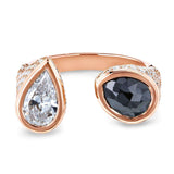 Kobelli Two Collection certificeret sort og hvid pære diamant, bezel og pave åben omslagsring 3 7/8 CTW 18k rosa guld - størrelse 7 71384X/7R
