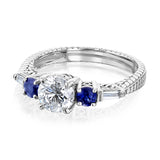 Kobelli diamant og blå safir graveret forlovelsesring i vintagestil 