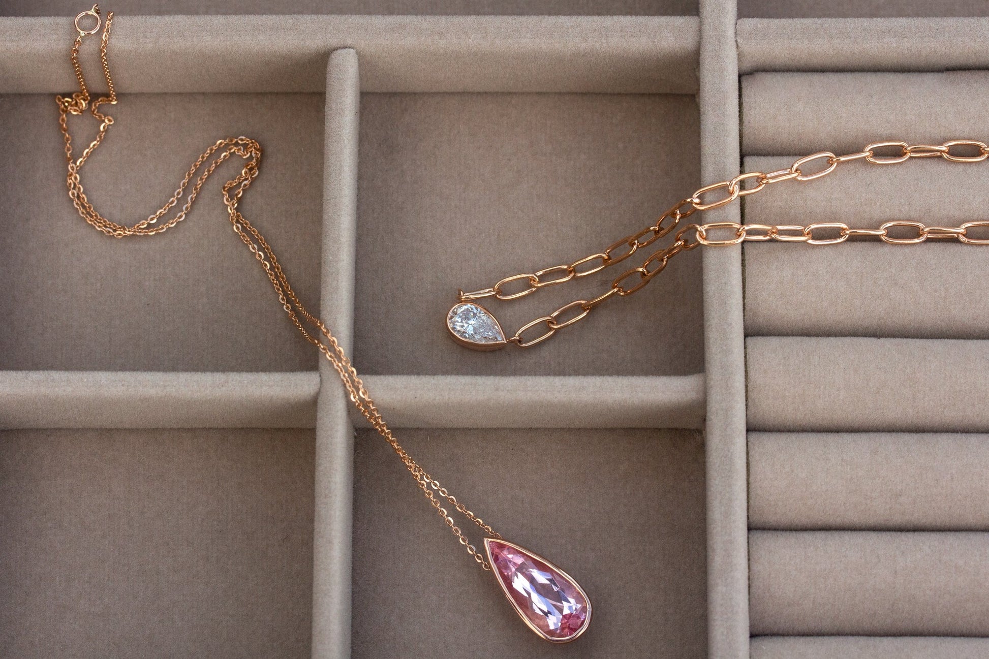 Solitaire Pear Morganite 4.35 Carat Necklace