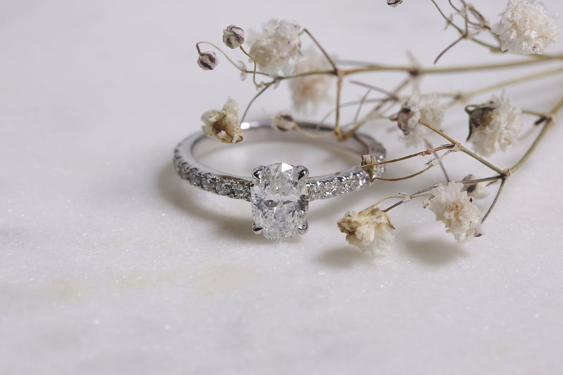 Kobelli Oval Diamond Engagement Ring