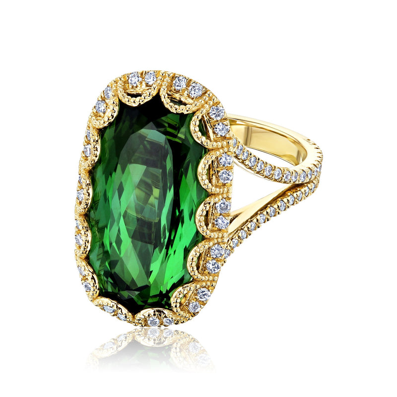 Kobelli Green Tourmaline Royal Scallop Ring