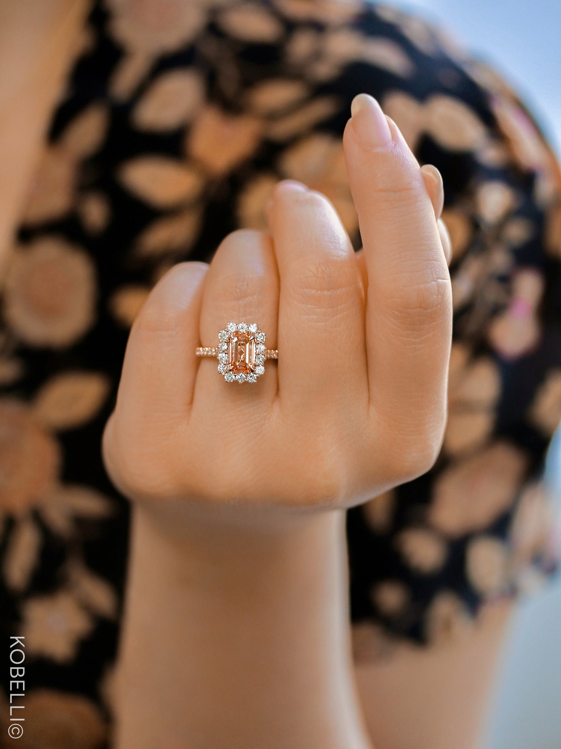 Kobelli Custom Tailored Elongated Halo Ring