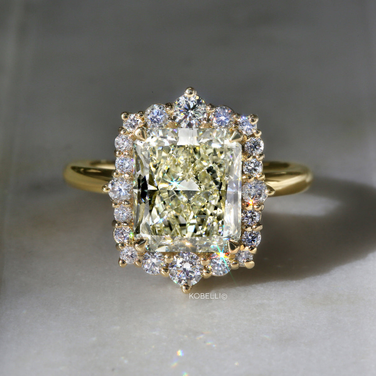 4.73 Carat Natural Diamond Rocaille Ring (EGL)