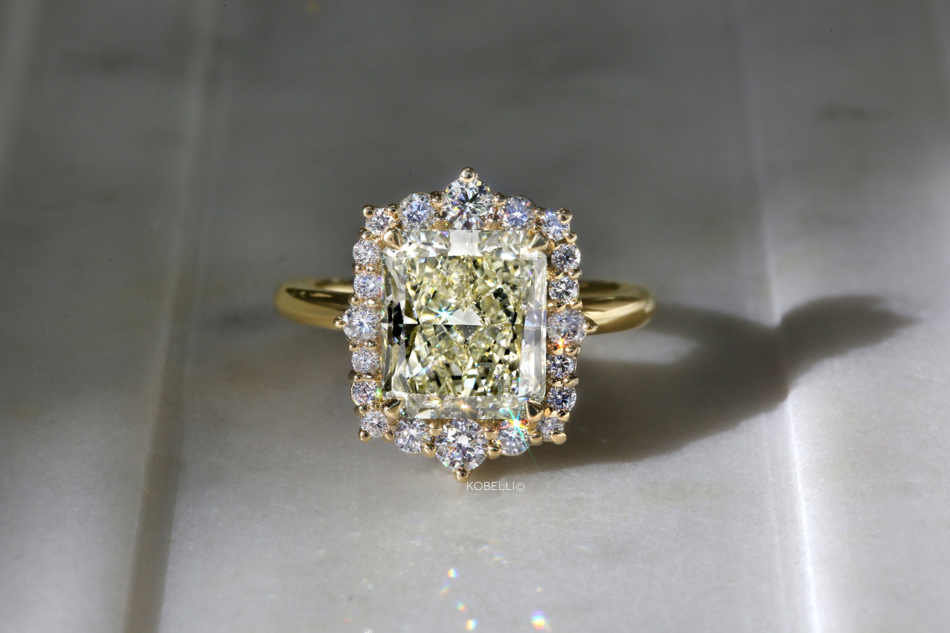4.73 Carat Natural Diamond Rocaille Ring (EGL)