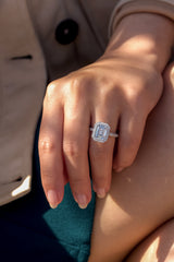 Kobelli smaragdblå diamantkulor uttalande förlovningsring