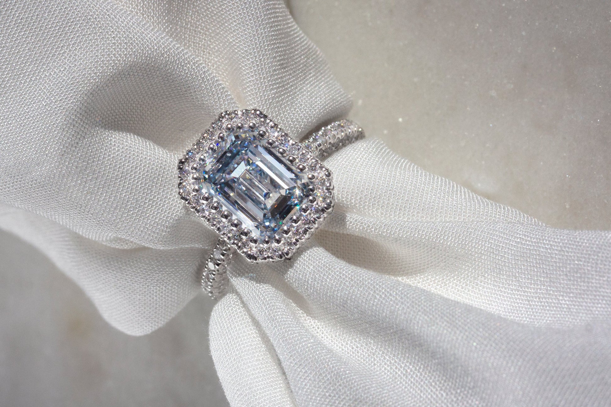 Kobelli Emerald Blue Diamond Ball Prongs Statement Engagement Ring
