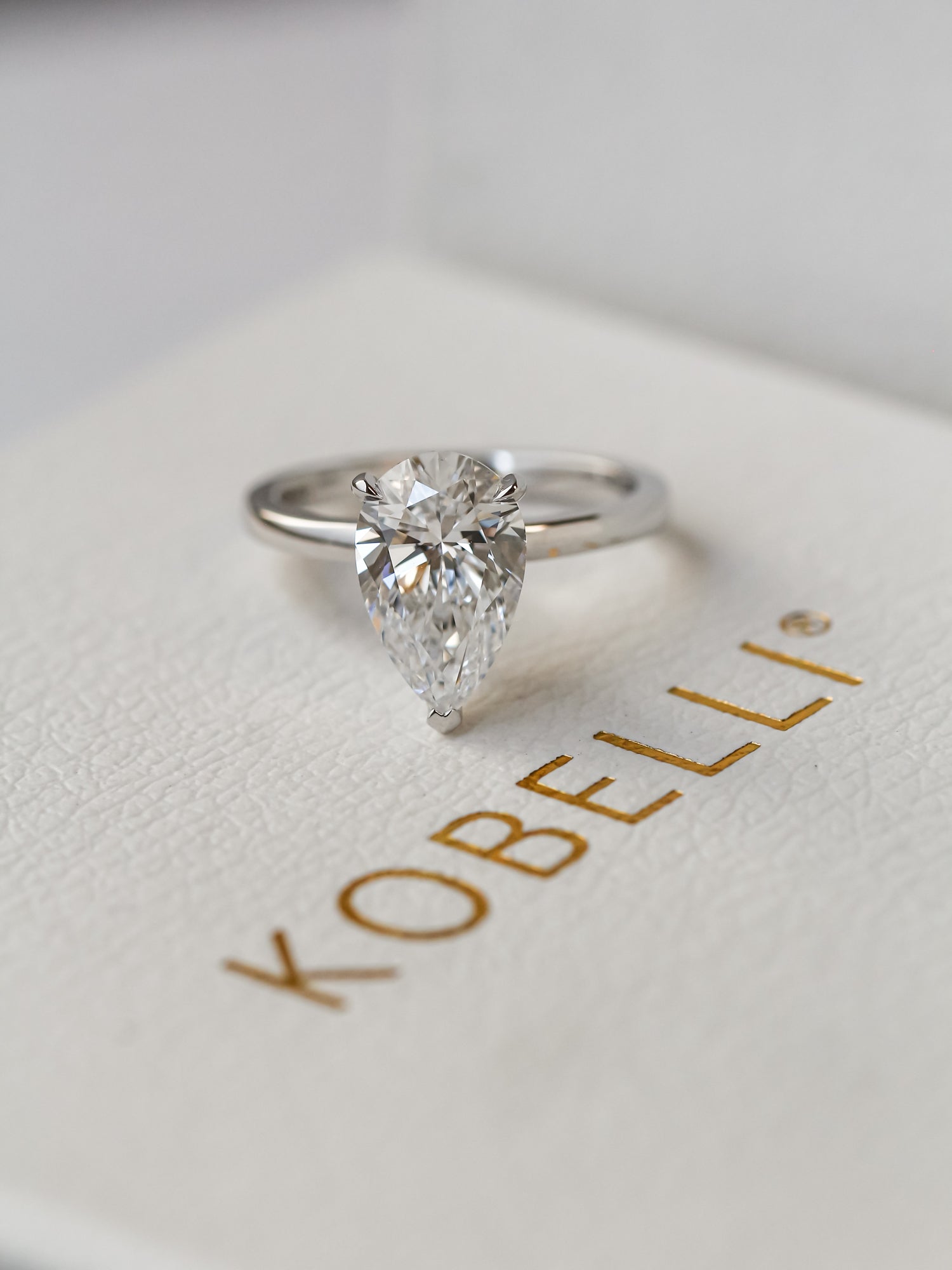 Kobelli Custom Tailored Diamond Ring