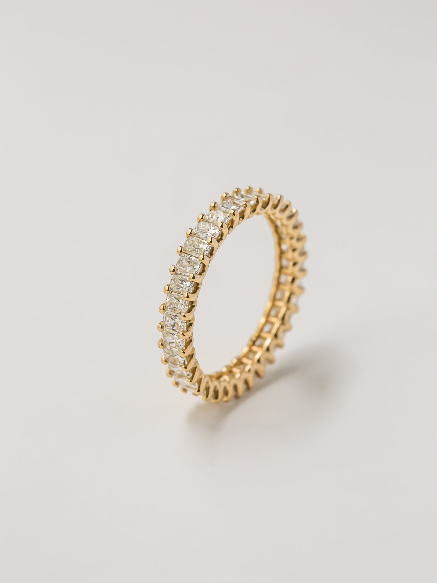 Kobelli Baguillion Diamond Bands