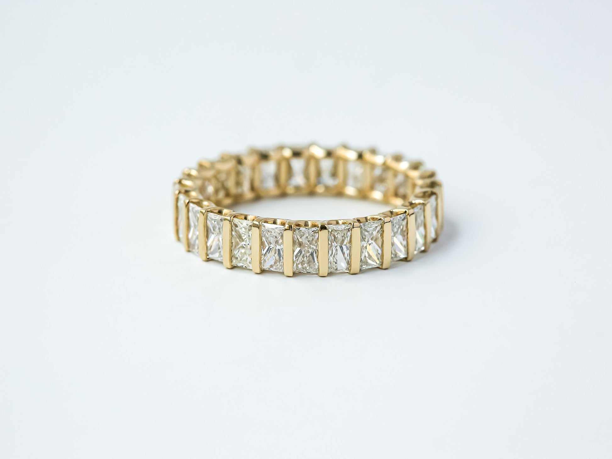 Kobelli Baguillion Diamond Bands