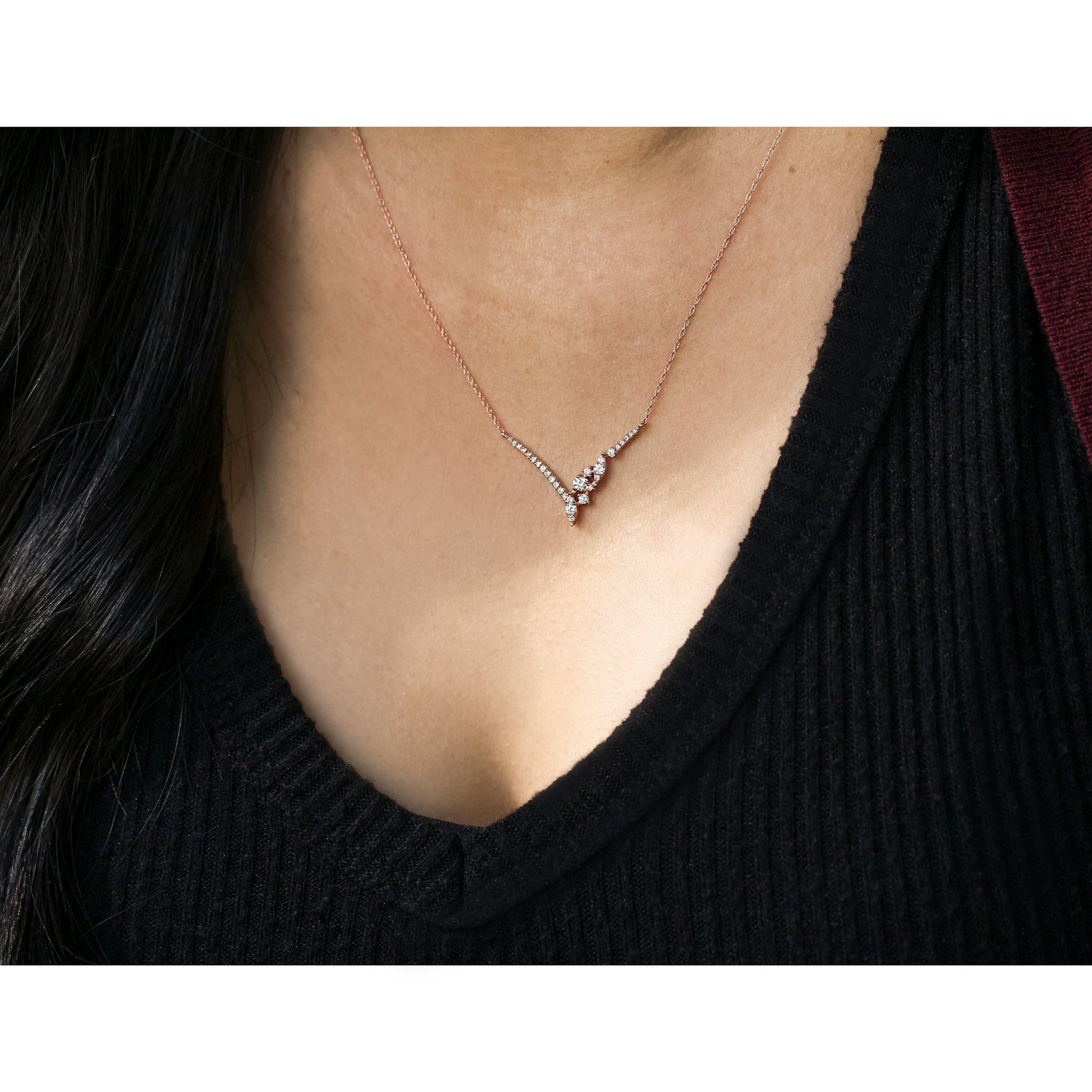 Kobelli Pendants and Necklaces