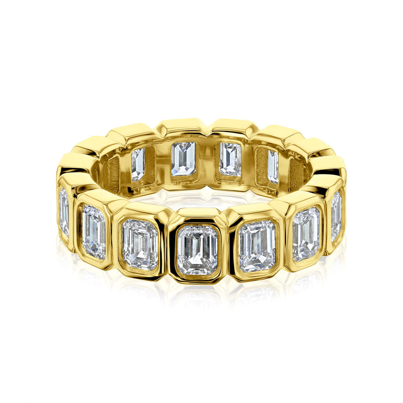 Aliança Kobelli Diamond com corte esmeralda e diamante Eternity