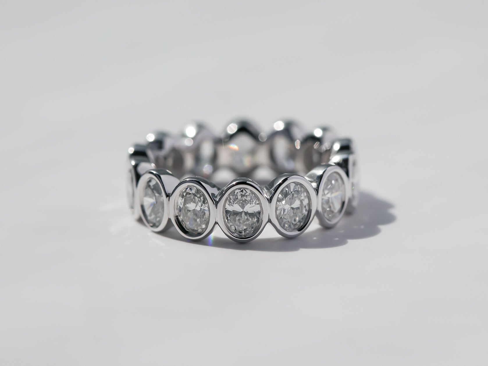 Kobelli Diamond Oval-cut Diamond Eternity Band