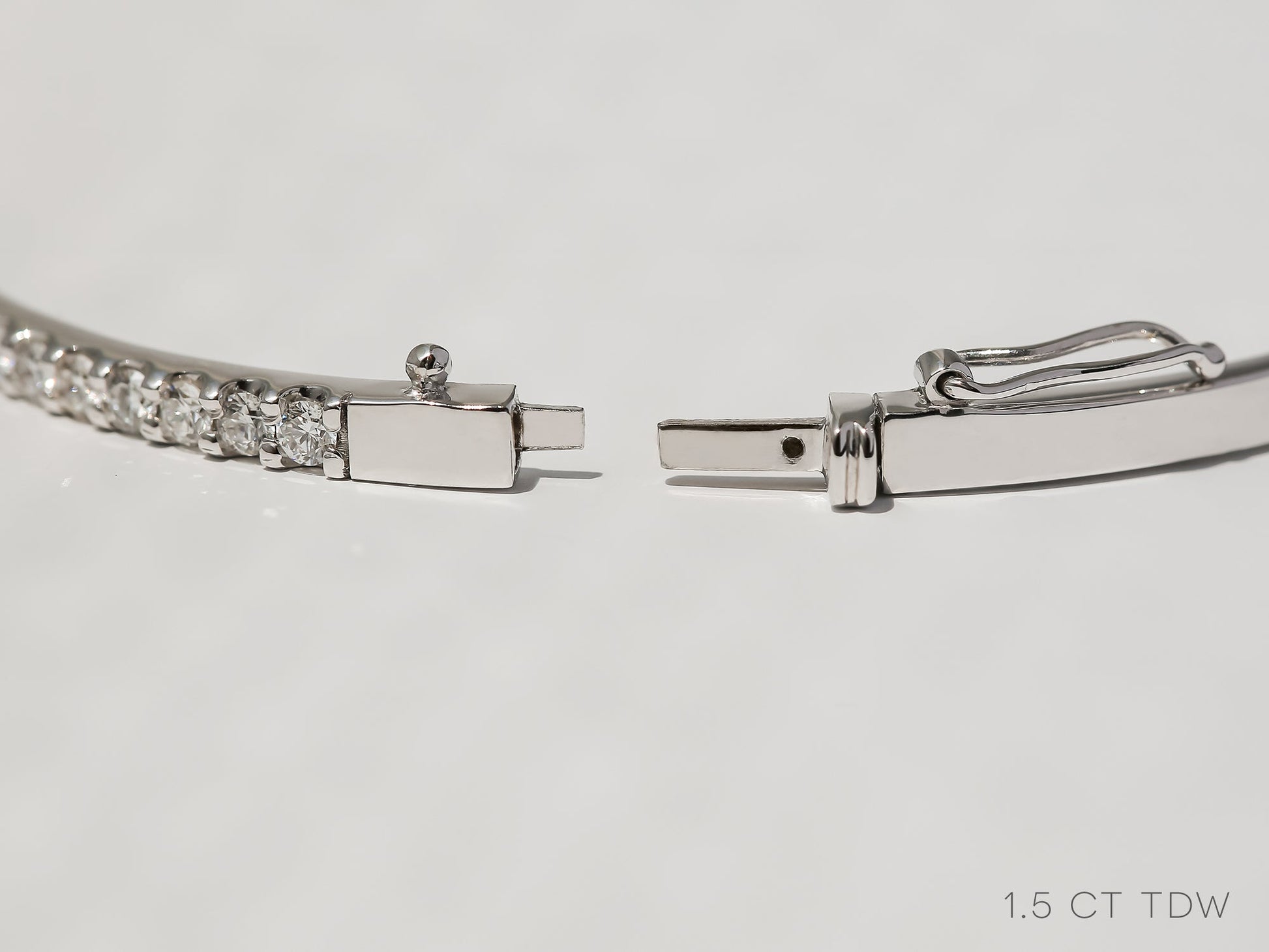 Kobelli White Gold Diamond Bangle