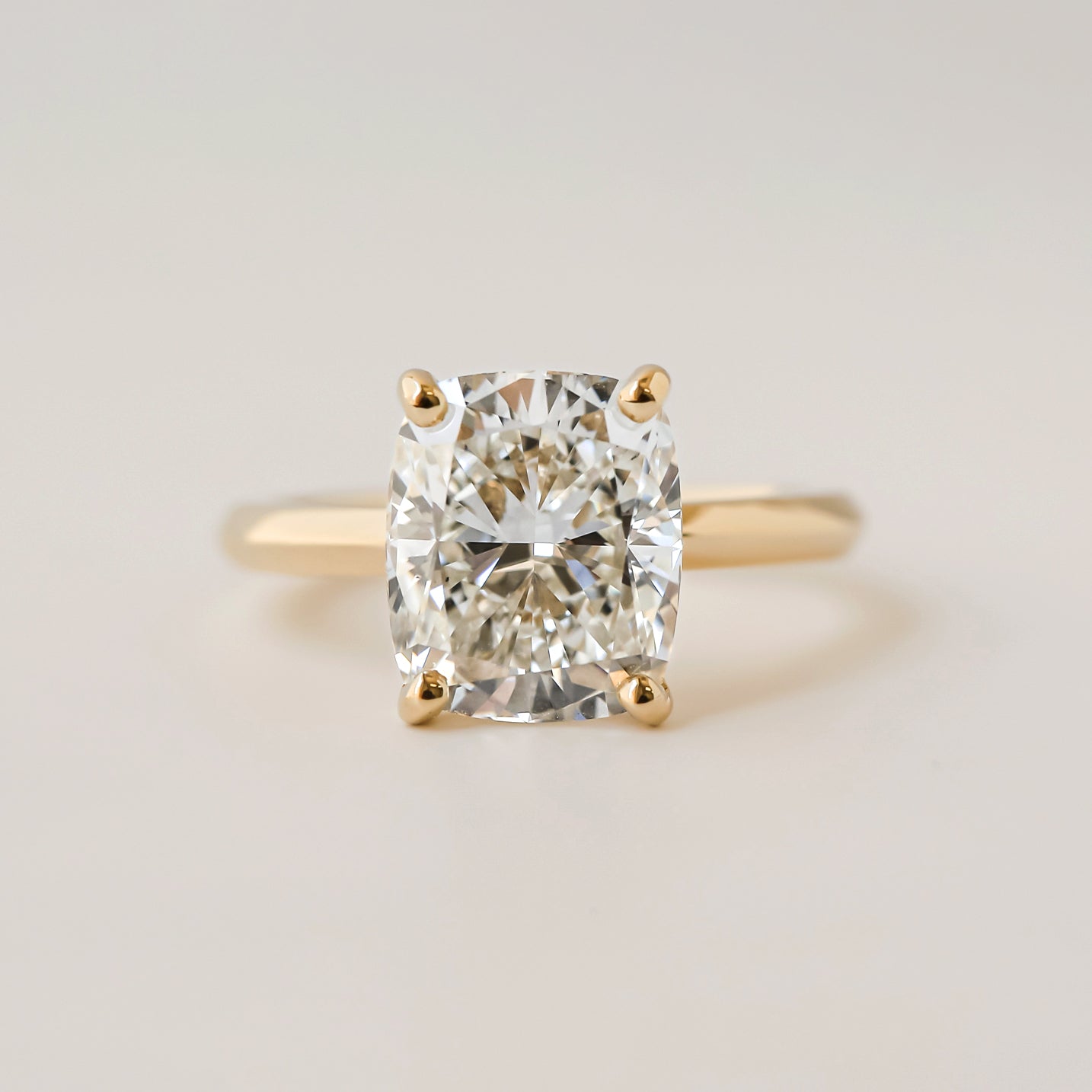 Kobelli Custom Tailored Basic Corner-prongs Diamond Ring
