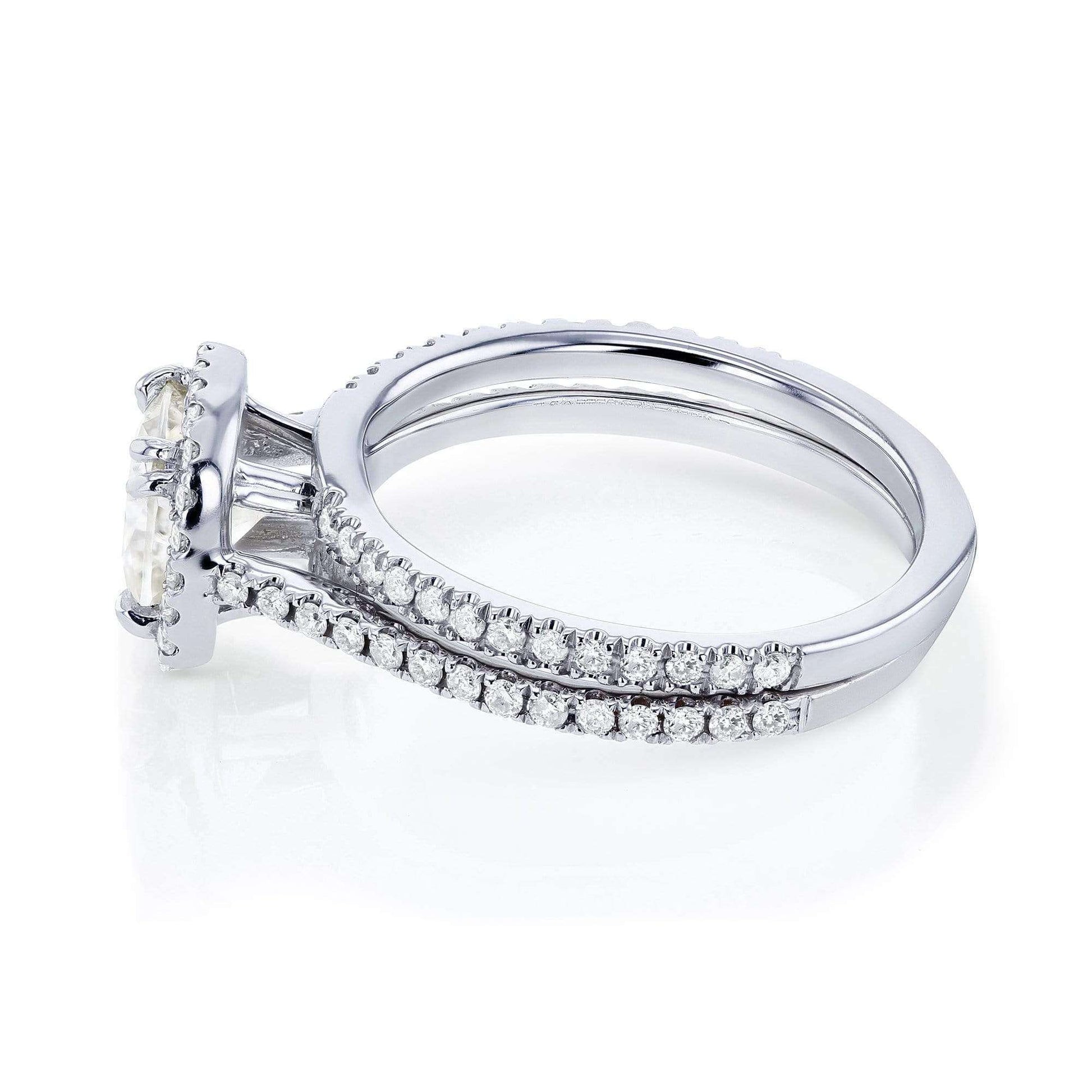 Kobelli Kobelli Moissanite and Lab Grown Diamond Classic Halo White Gold Bridal Set (HI/VS, DEF/VS)
