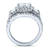 Conjunto de anéis de noiva de 3 pedras Kobelli Princess Moissanite e Diamond Halo 3 1/10 CTW ouro branco 14k
