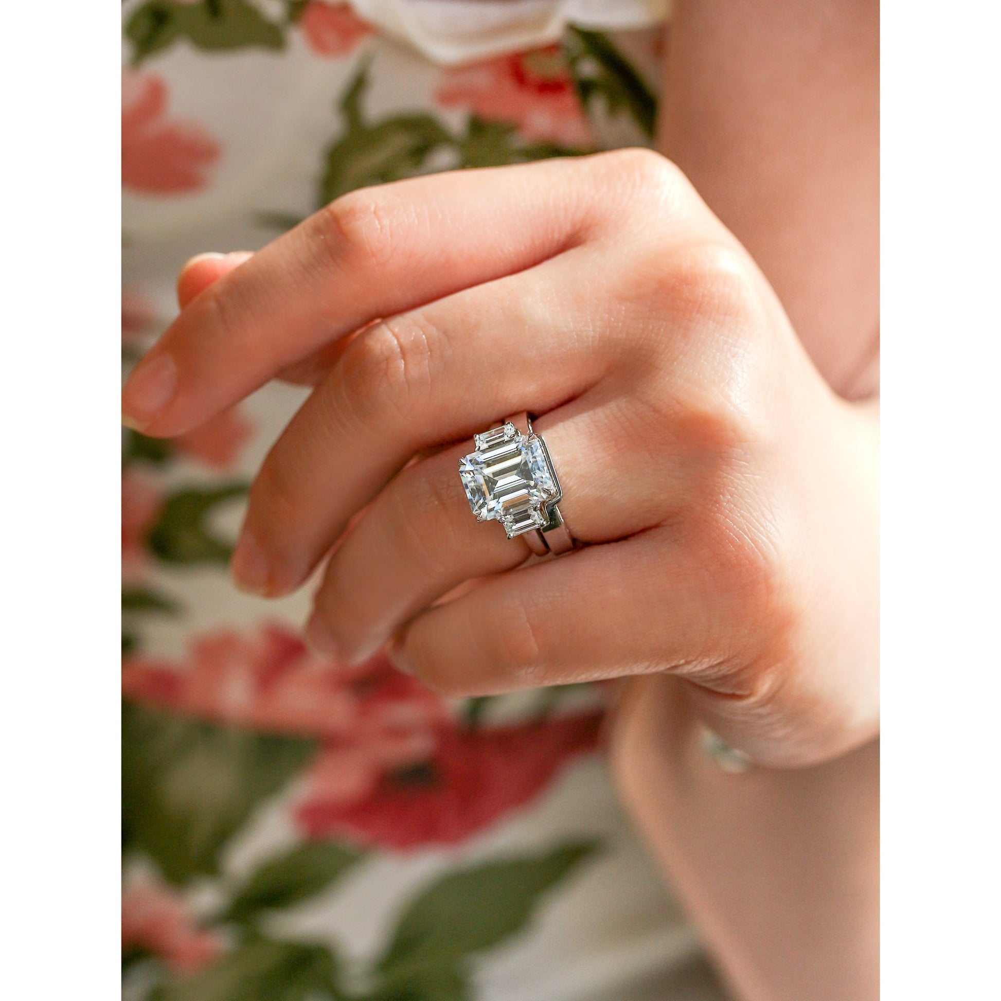 Kobelli 5 1/2 CTW 3-Stone Emerald Moissanite Bridal Set