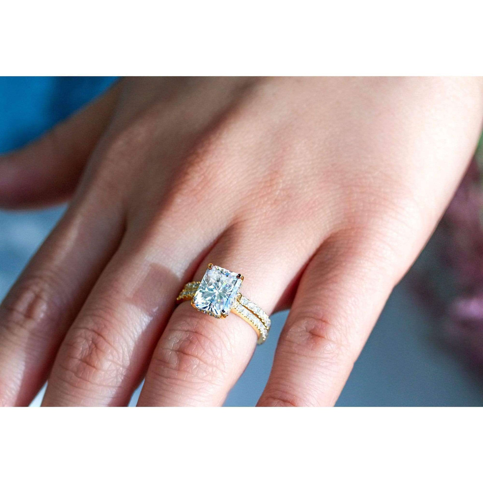 Kobelli 3-2/5ct TW Radiant Moissanite Drop Halo Bridal Set