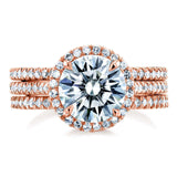 Conjunto de anéis de noiva de 3 peças Kobelli redondo brilhante moissanite e diamante Halo 2 1/2 CTW ouro rosa 14k