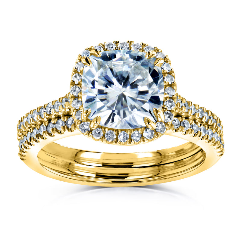 Almofada brilhante Moissanite e diamante conjunto de alianças de casamento Halo 2 3/8 CTW ouro amarelo 14k