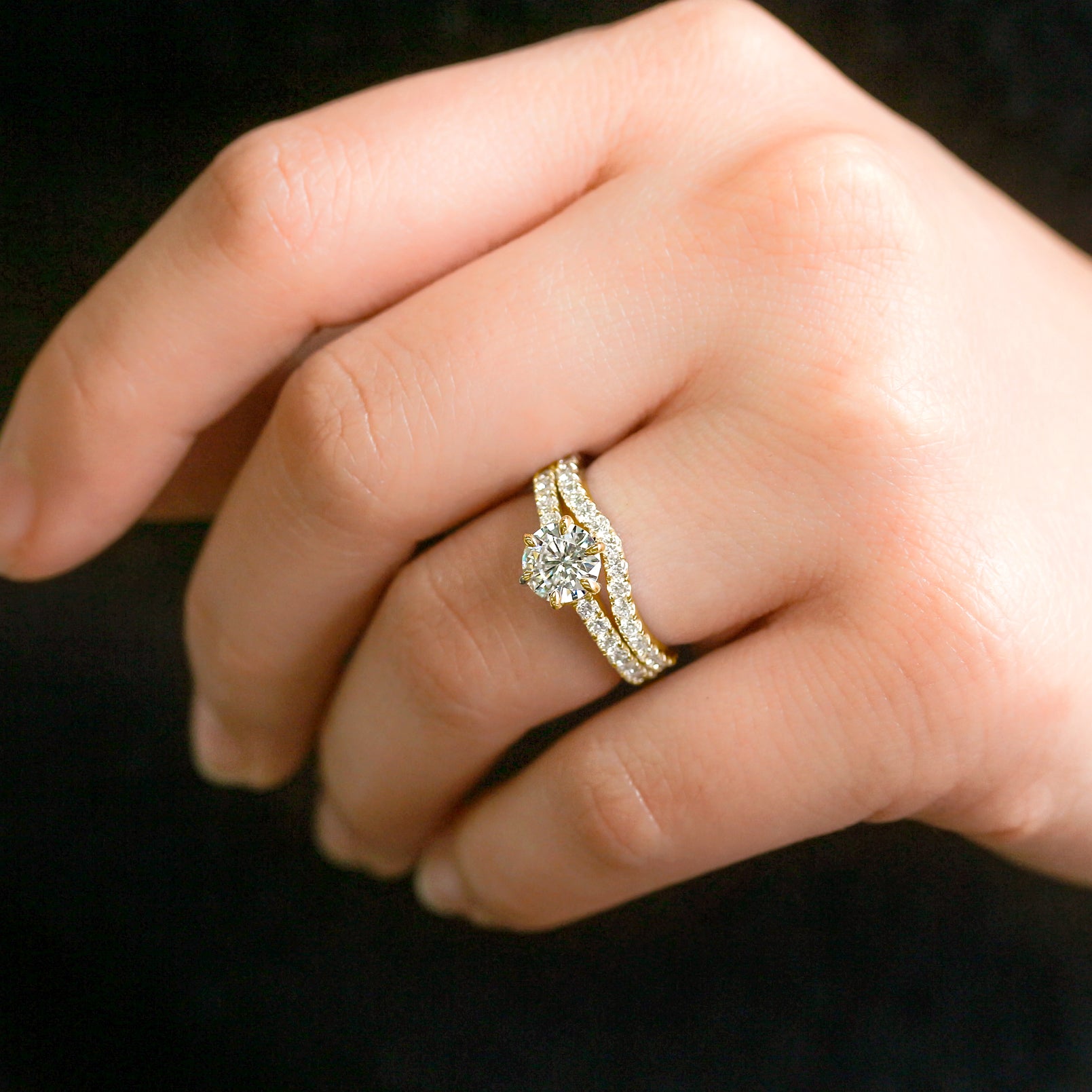 2 Carat Moissanite 6-Prong Tiffany Bridal Set