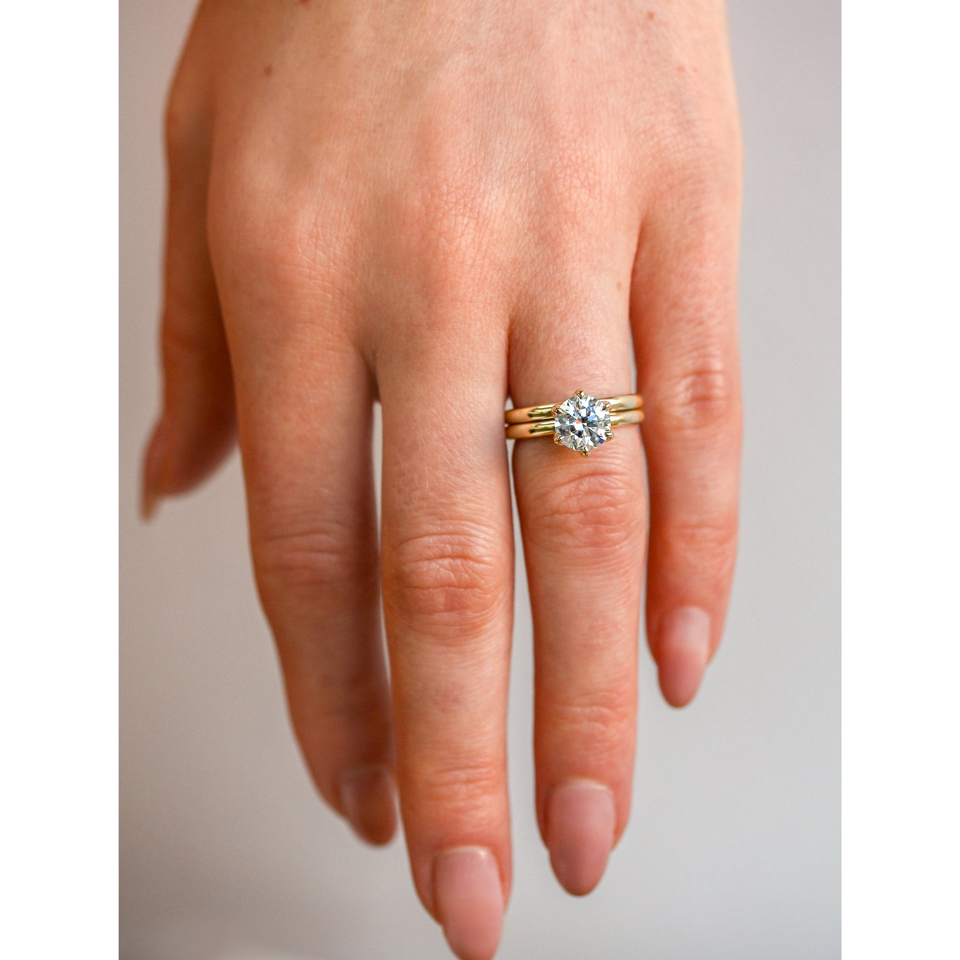 Kobelli 1.5ct Round Moissanite 6-Prong Solitaire Floating Bridal Set