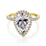 Kobelli – Online-Shop – Birnen-Statement-Verlobungsring aus Moissanit und Diamant – Gelbgold