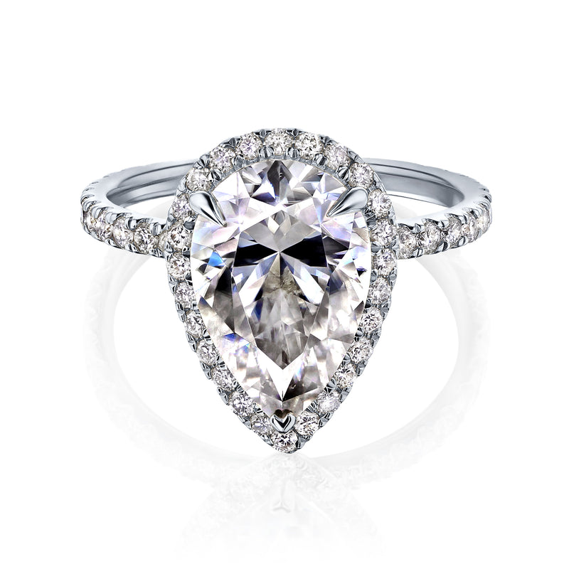 Kobelli - Onlinebutik - Pæreerklæring Moissanite og diamantforlovelsesring - Hvidguld