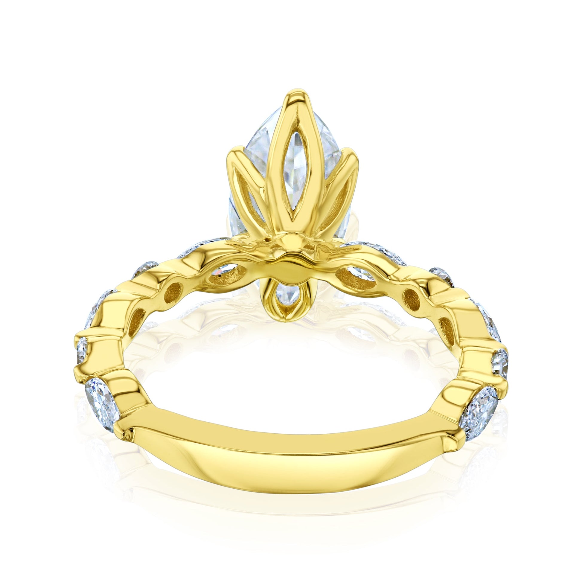 Kobelli Magnolia Engagement Ring