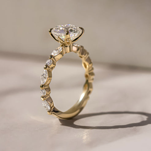 Blossom Rue Ring