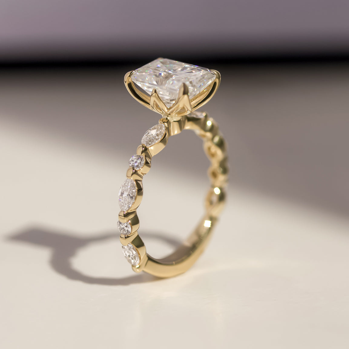 Kobelli Rayen Engagement Ring
