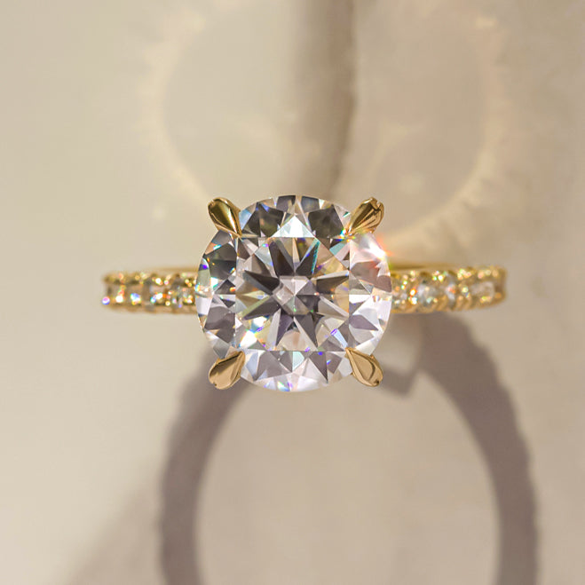 Rogue - Round Moissanite & Diamond Pavé Ring